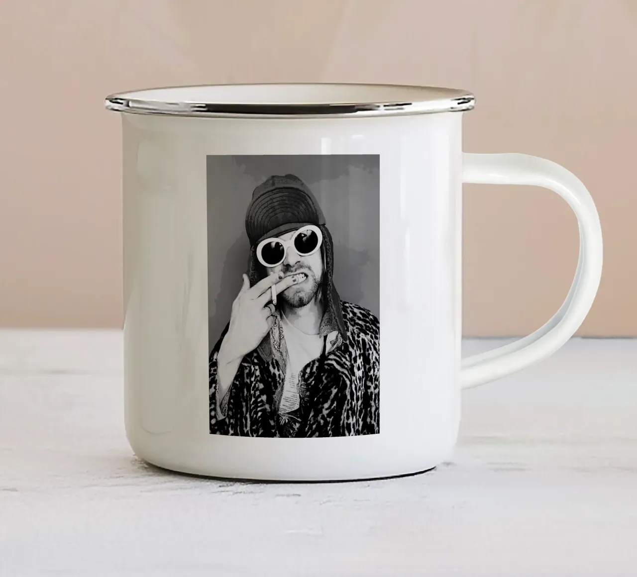kurt cobain tazza in smalto da vanhesling