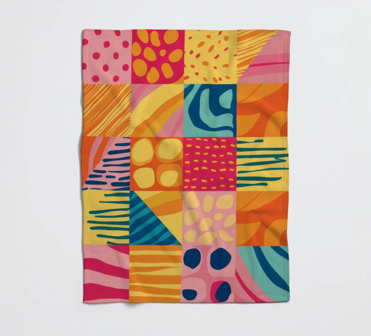 Chromatic Patchwork Joy Fleecedecke von Dream Gesso