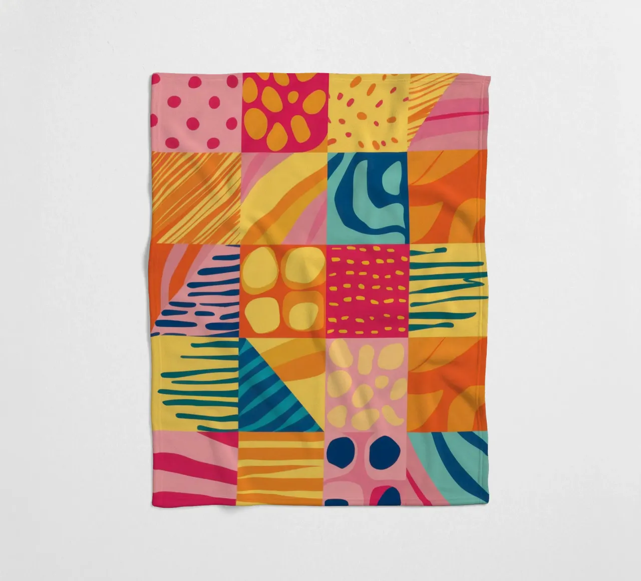 Chromatic Patchwork Joy Fleecedecke von Dream Gesso