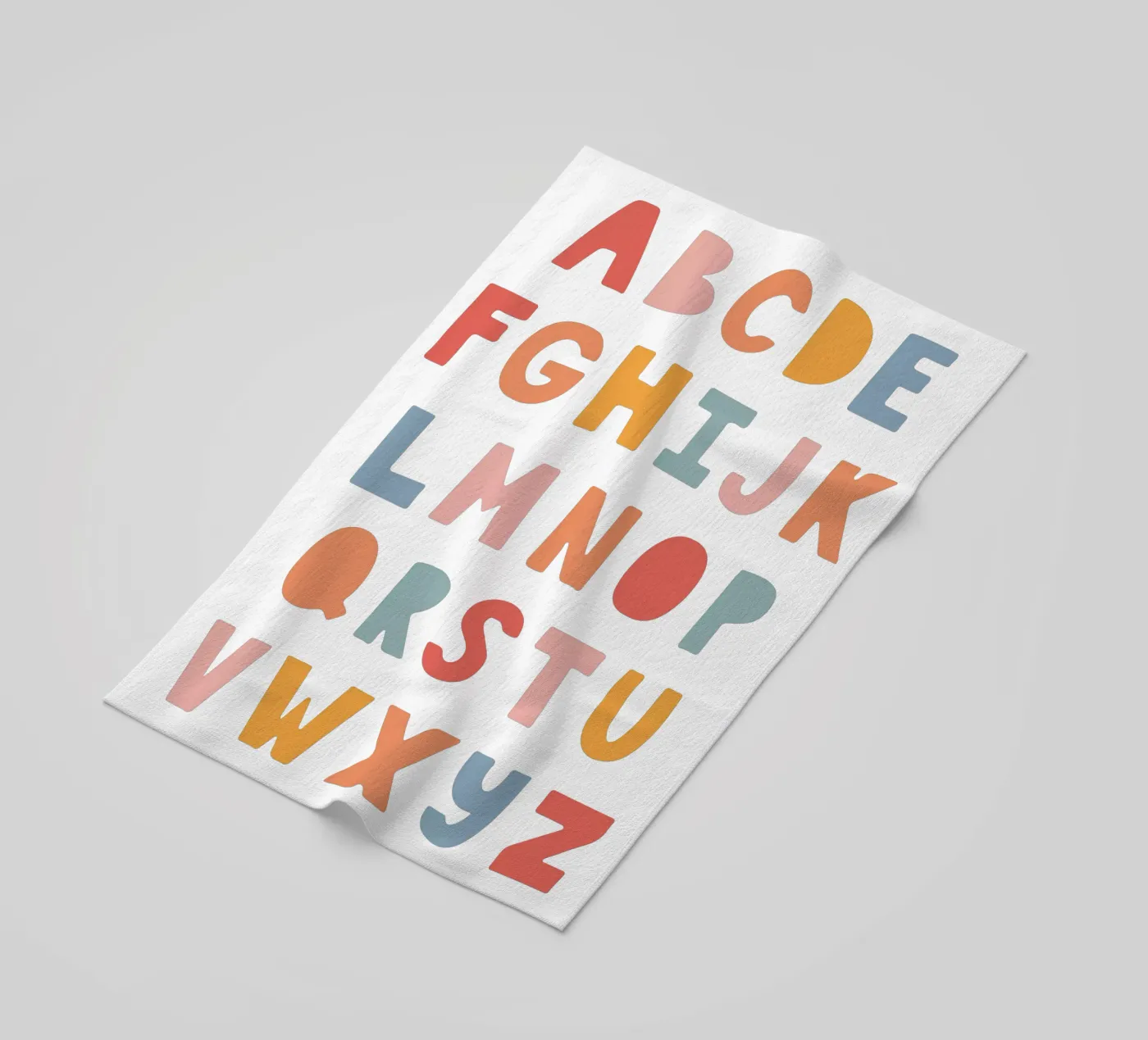 Solid Letters strandhanddoek van Kartenliebe