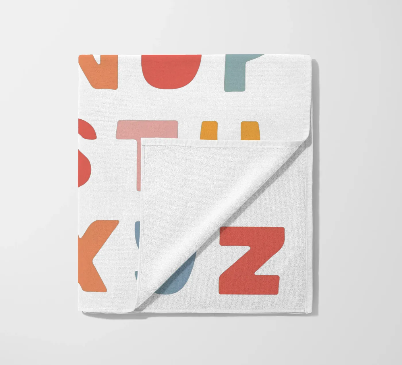 Solid Letters strandhanddoek van Kartenliebe