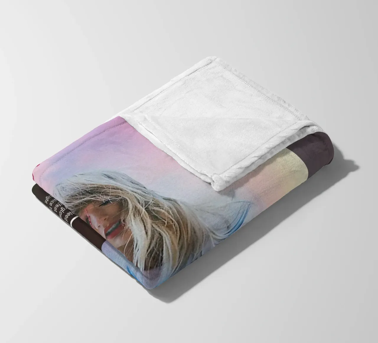 Lover (2019) by Taylor Swift coperta in pile da DGUnder