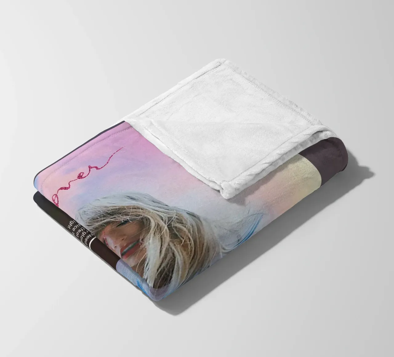 Lover (2019) by Taylor Swift coperta in pile da DGUnder