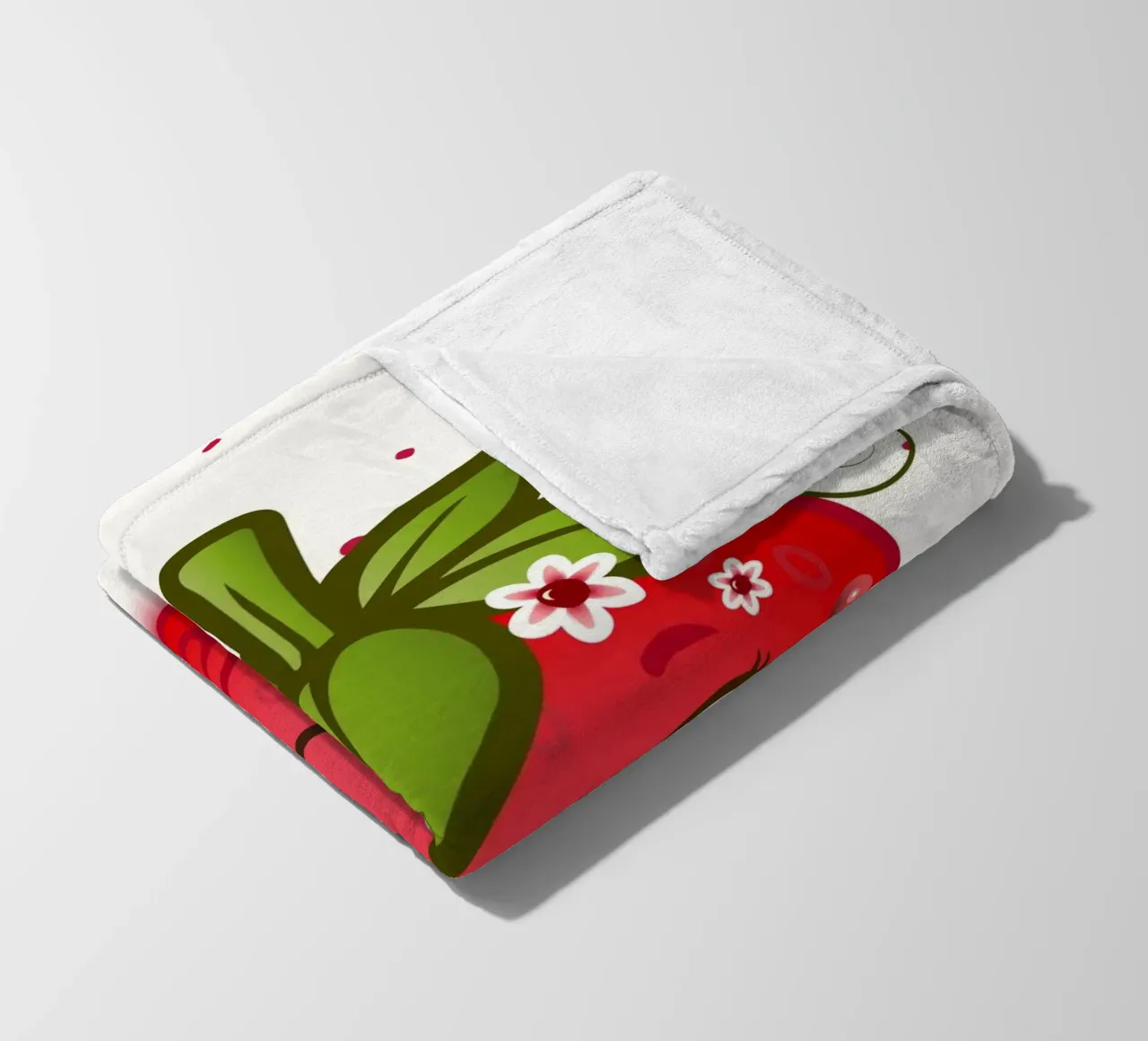Figurina kawaii di fragola dolce con fiori coperta in pile da namosh