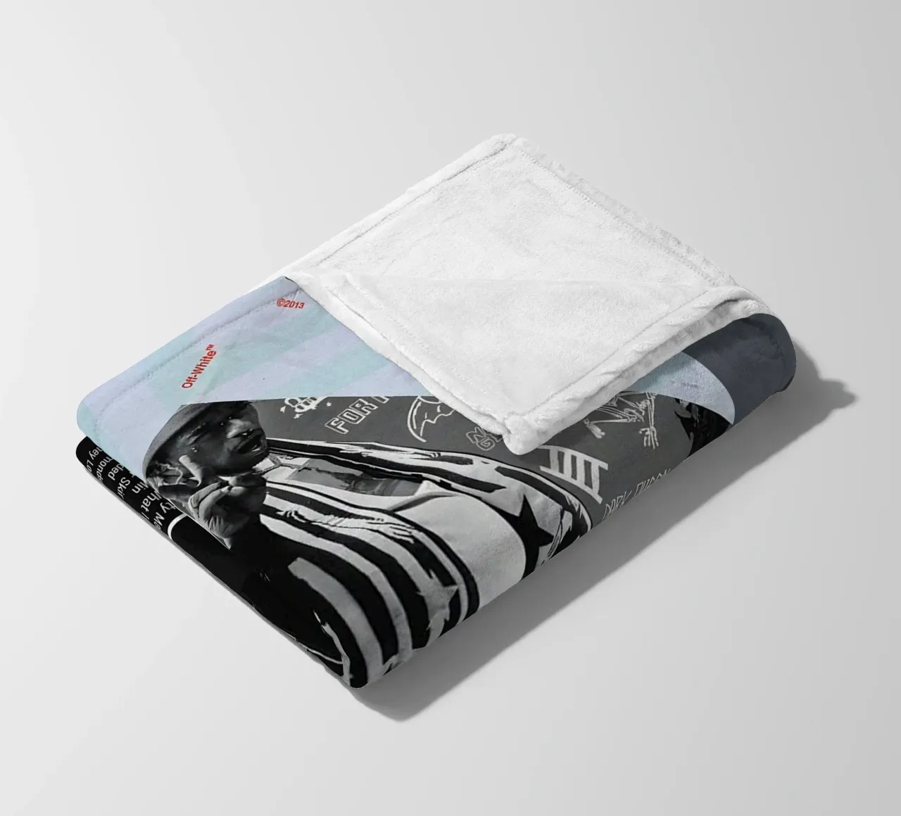 Luv Is Rage 2 (2017) by Lil Uzi Vert coperta in pile da DGUnder