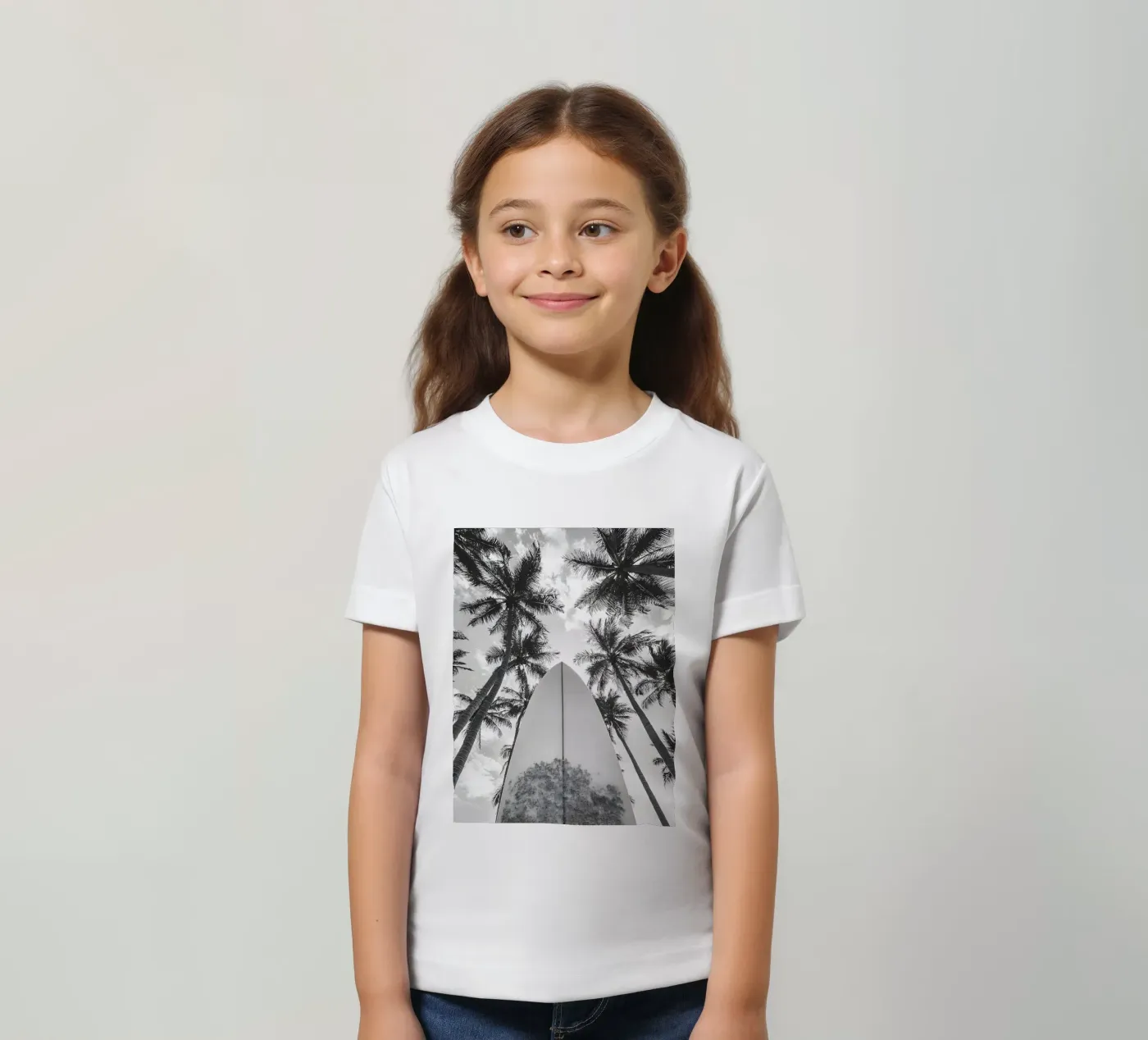 Surf! kids t-shirt by Mononoir