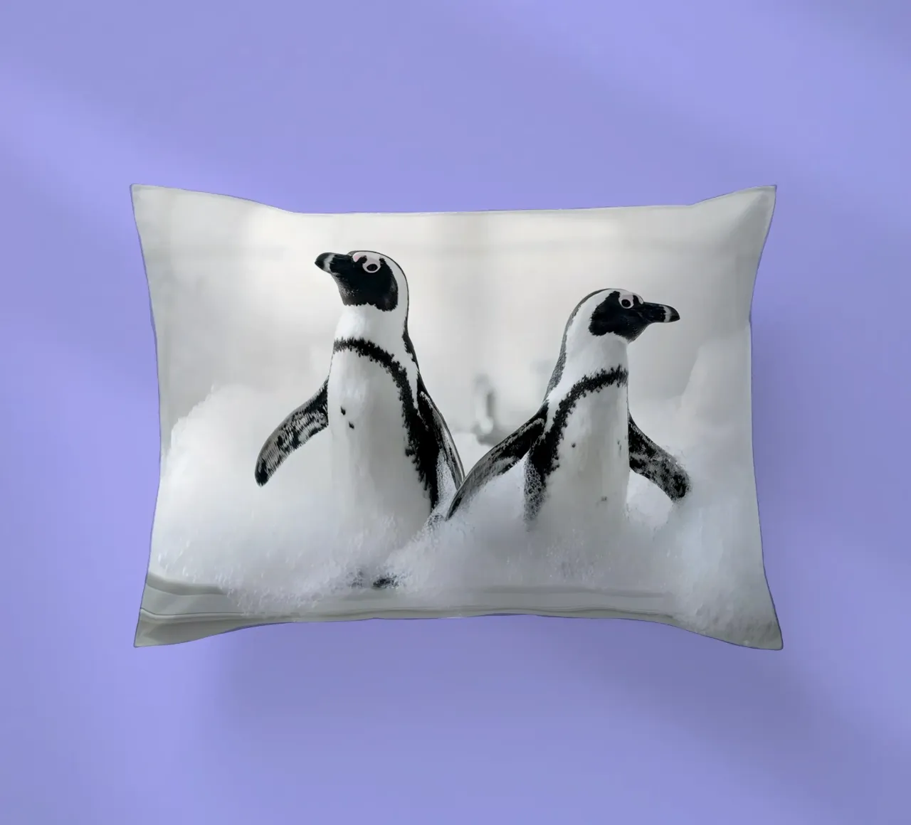Bathing Pinguins cuscino da Mononoir