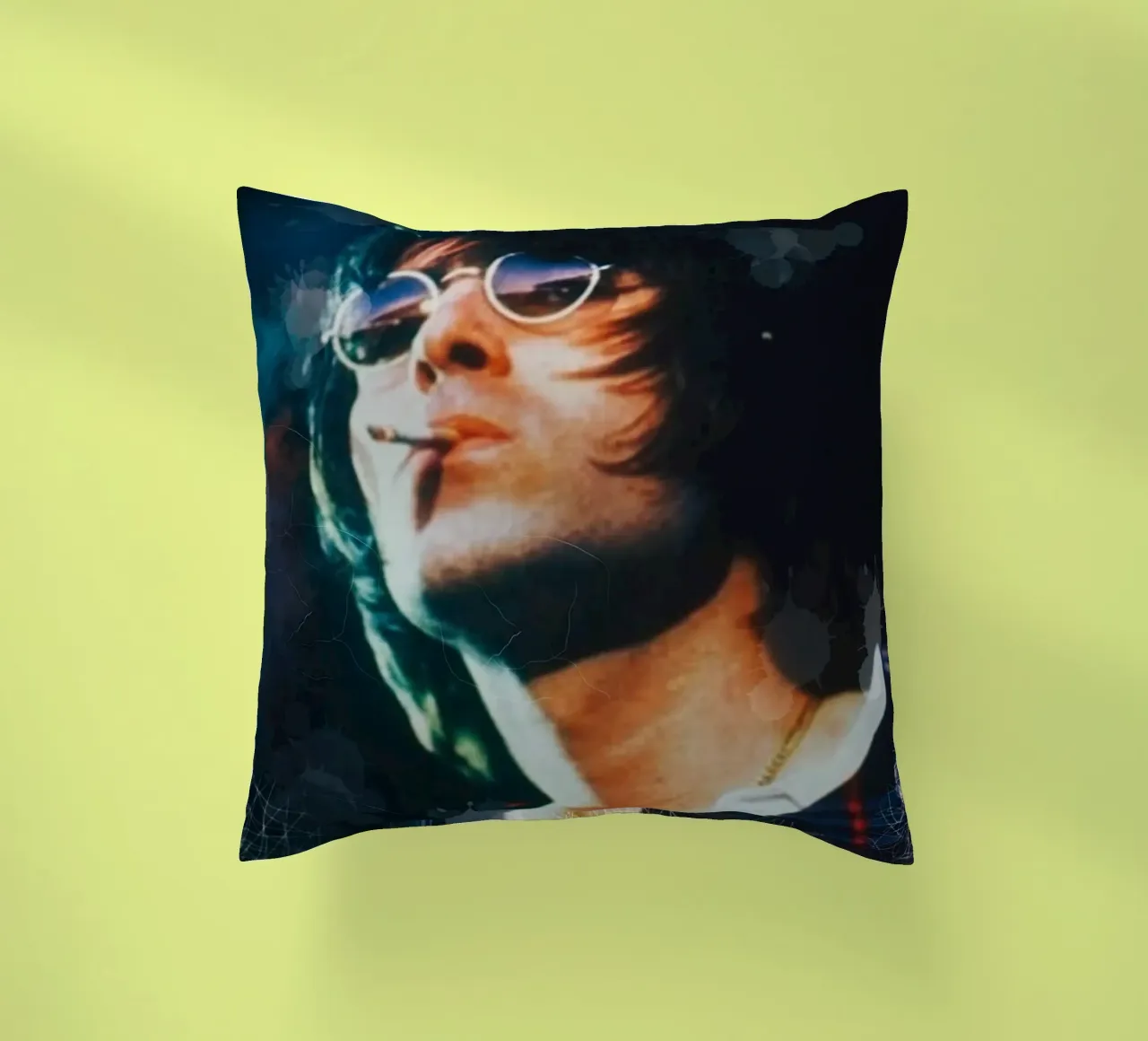 Liam Gallagher cuscino da Lembayung art