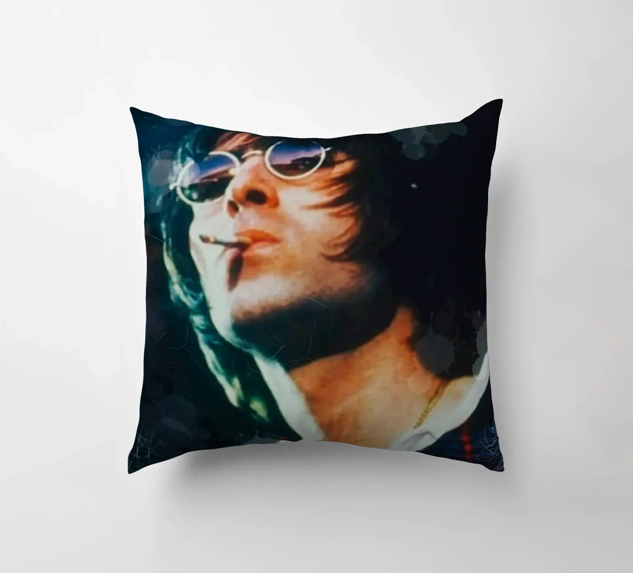 Liam Gallagher cuscino da Lembayung art