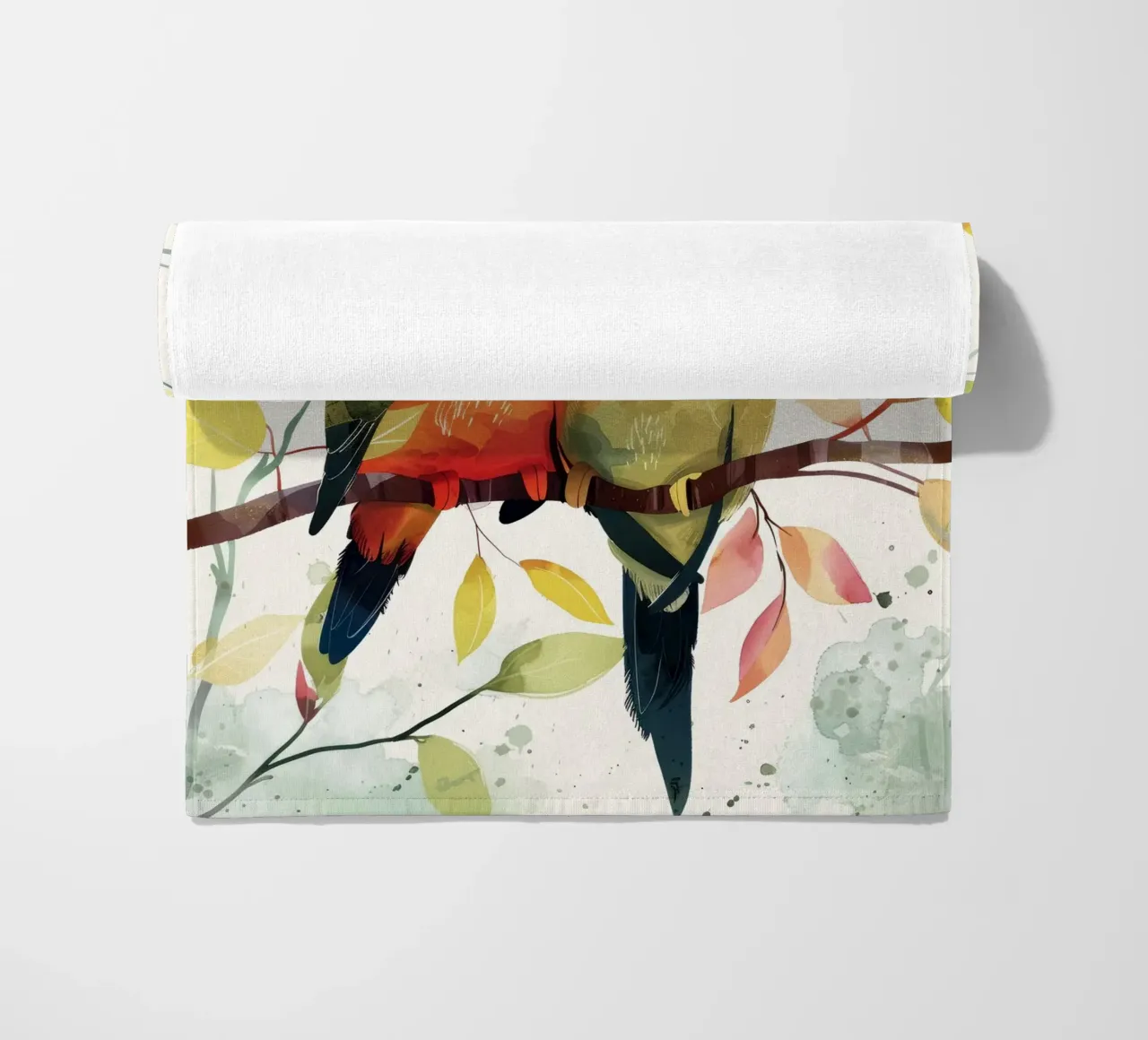 Inseparabili colorati appollaiati su un ramo, affetto in natura telo mare da DesignDoodle