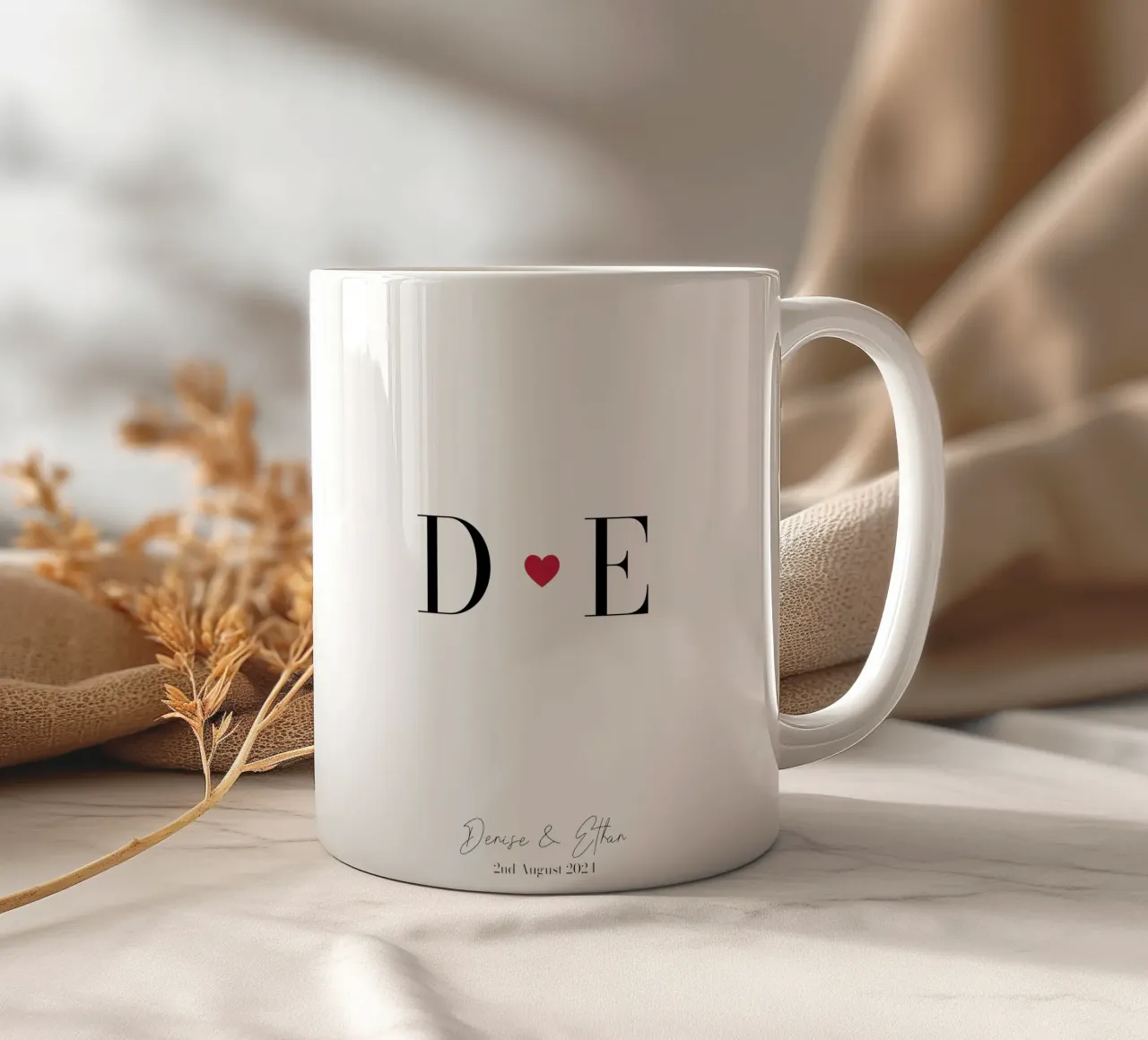 Impresión personalizada Love Initials taza de cerámica de Prints By Ayleen