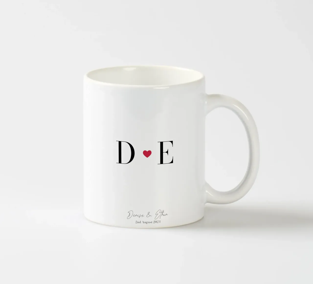 Impresión personalizada Love Initials taza de cerámica de Prints By Ayleen