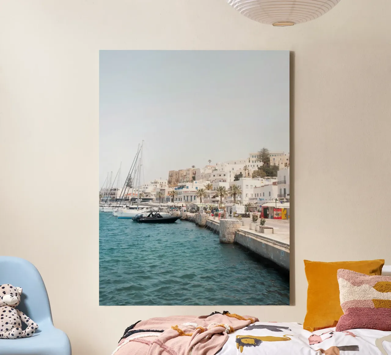 Summer vibes in a port in Greece Leinwand mit Schattenfugenrahmen von Kimberley Jekel Photography