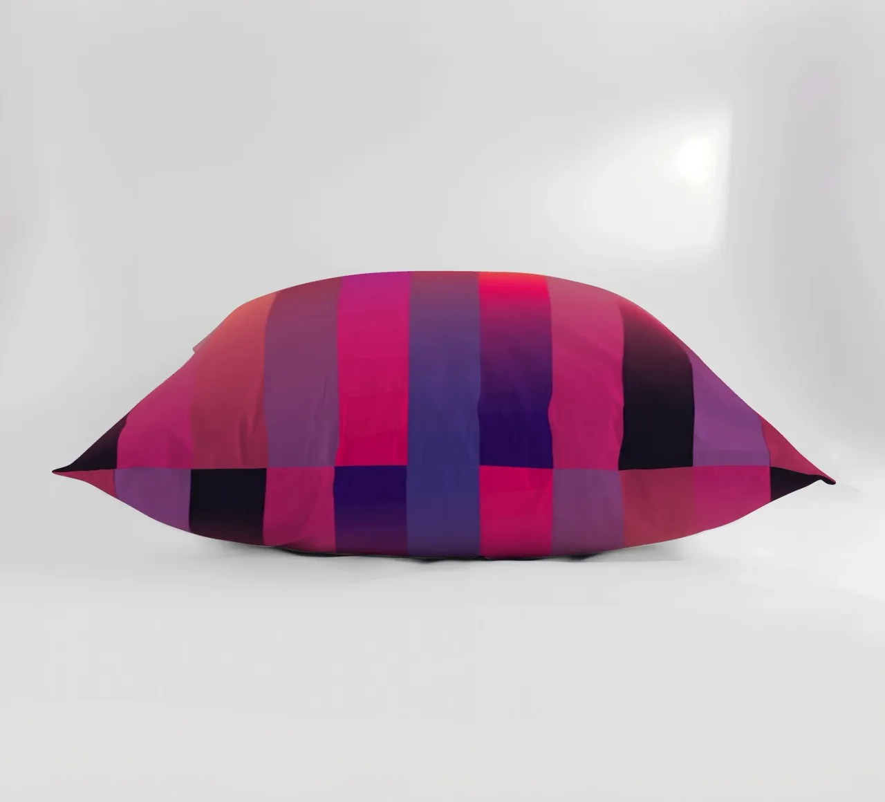 The Red cuscino da Flo Klein