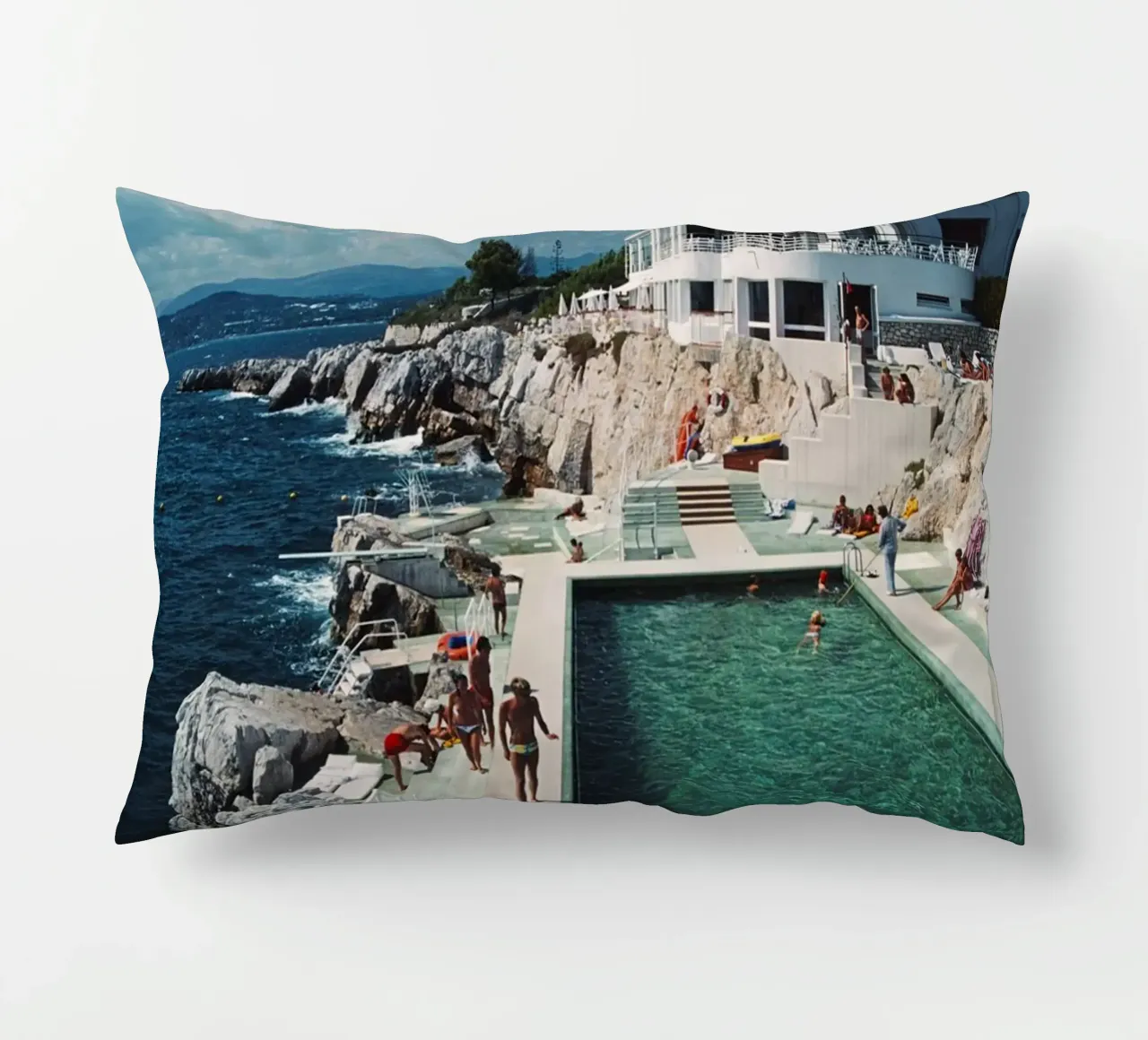 Slim Aarons Hotel Dup Cap cuscino da Mrs.Pamela