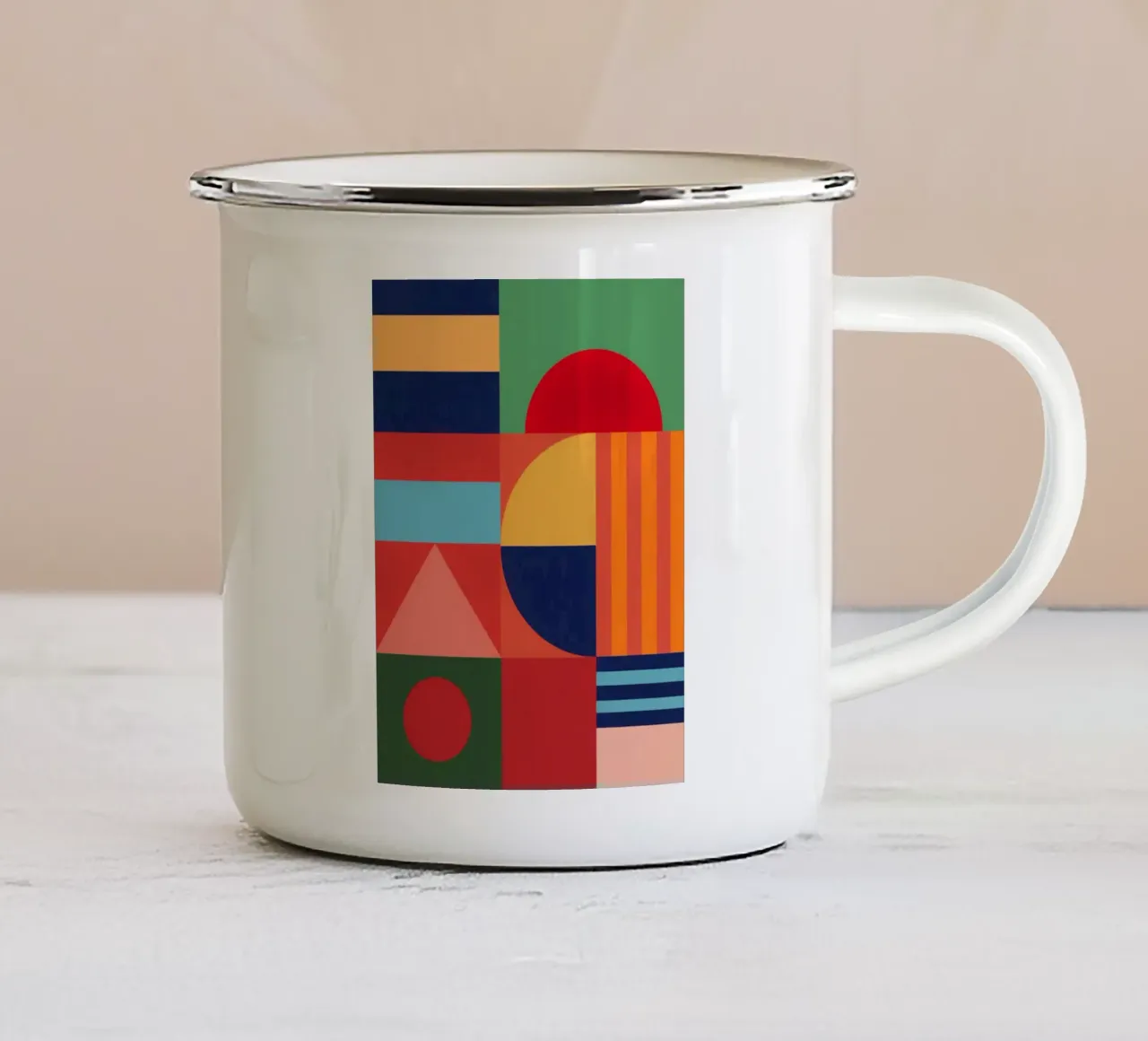 Geometria giocosa tazza in smalto da Gaite