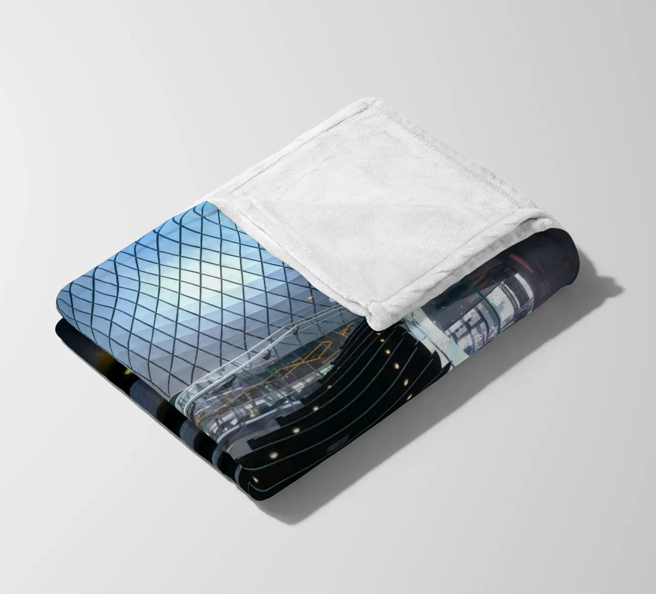 ringhiere in metallo per scale curve coperta in pile da Earthly Visions