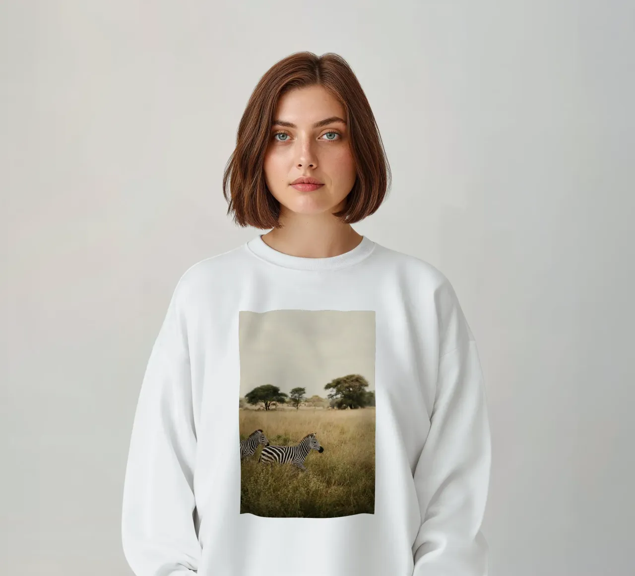 zebre nella savana felpa da Earthly Visions