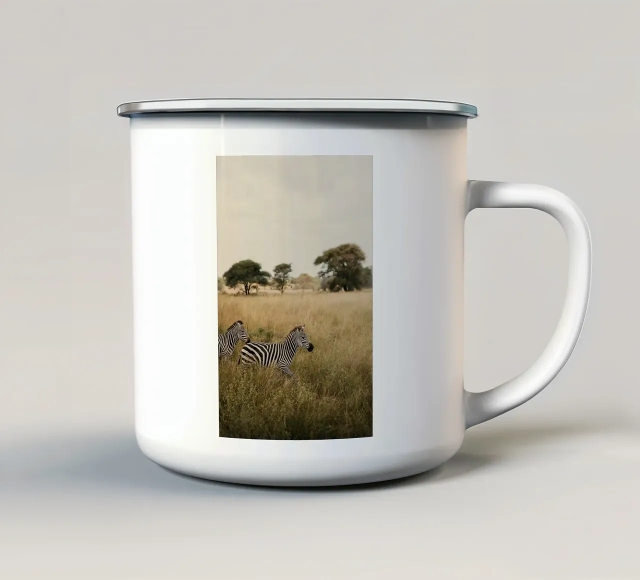 zebre nella savana tazza in smalto da Earthly Visions
