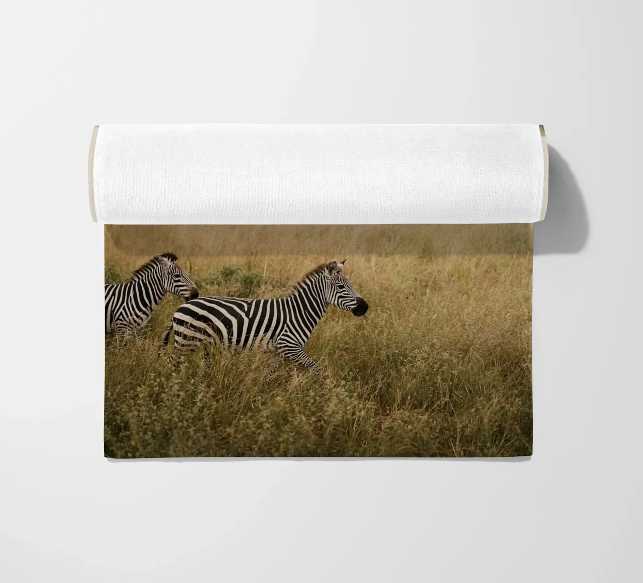 zebre nella savana telo mare da Earthly Visions