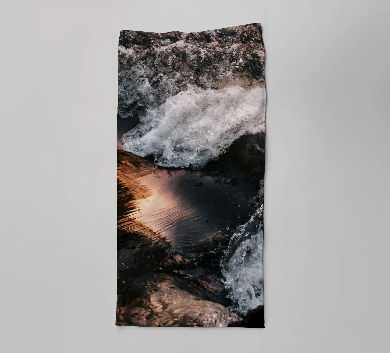 onde d'acqua asciugamano da bagno da Earthly Visions