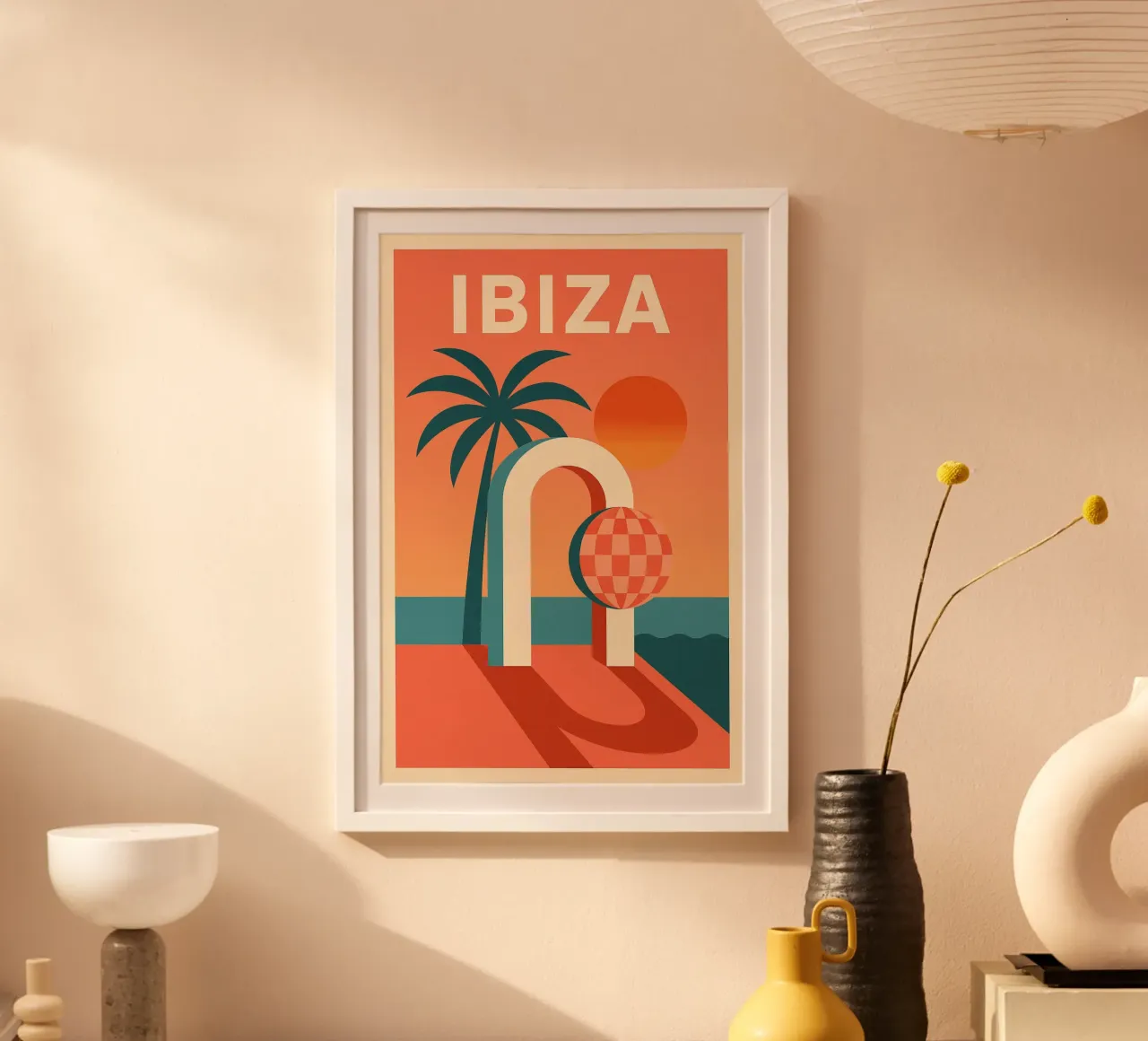 Ibiza - De zonsondergang danst weer poster met houten frame van JETLAG | affiches voyage