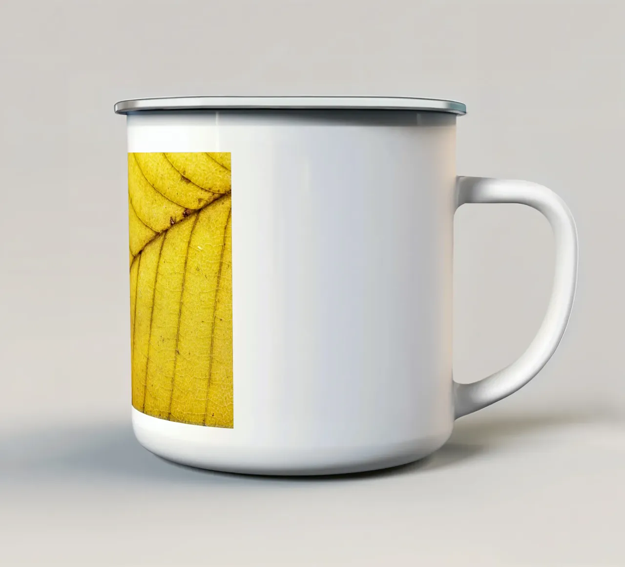 Gelbes Blatt mit feinem Adergeflecht tazza in smalto da Bilderwelt - Kunst für die Wand