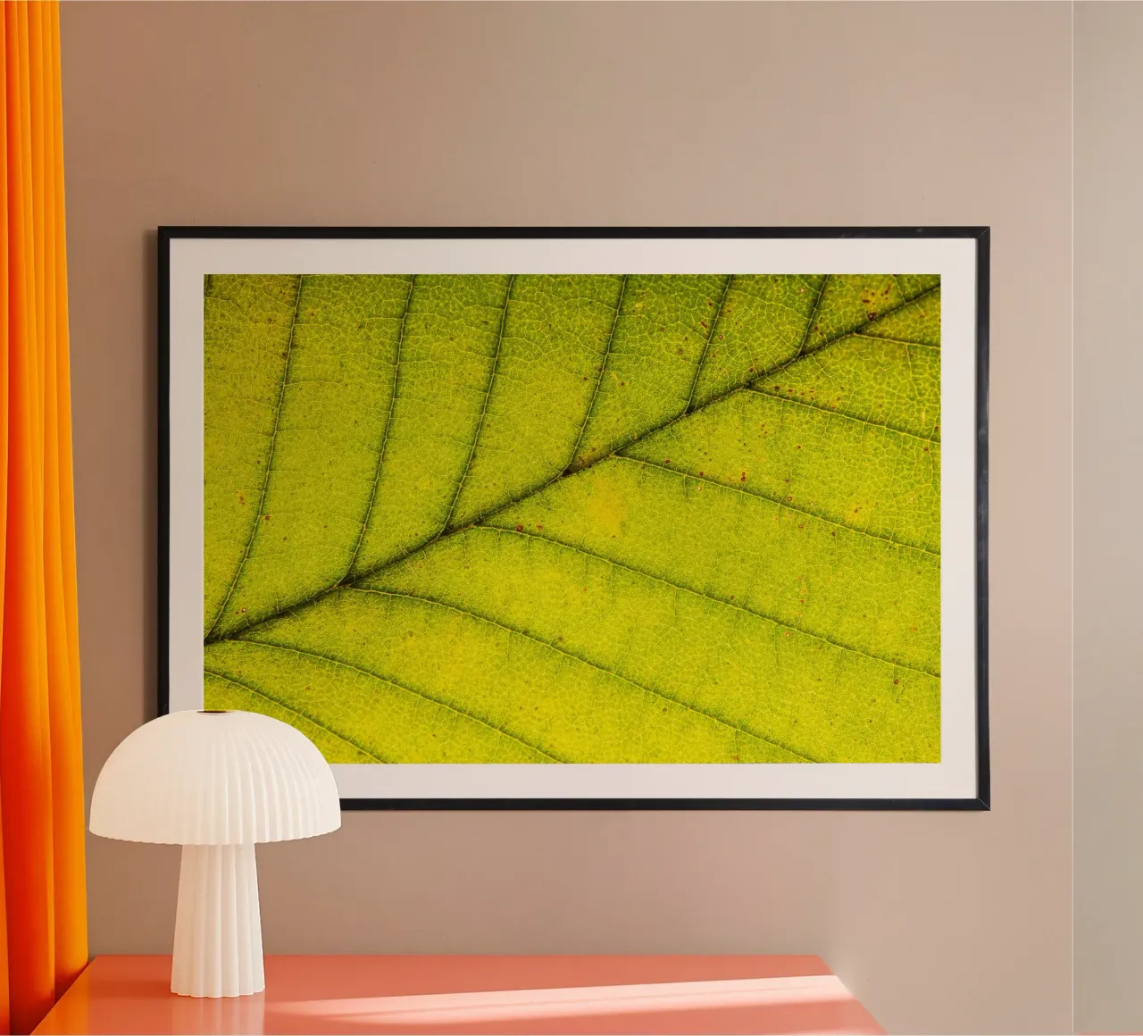 Struktur und Adern eines grünen Blattes poster con telaio in alluminio da Bilderwelt - Kunst für die Wand