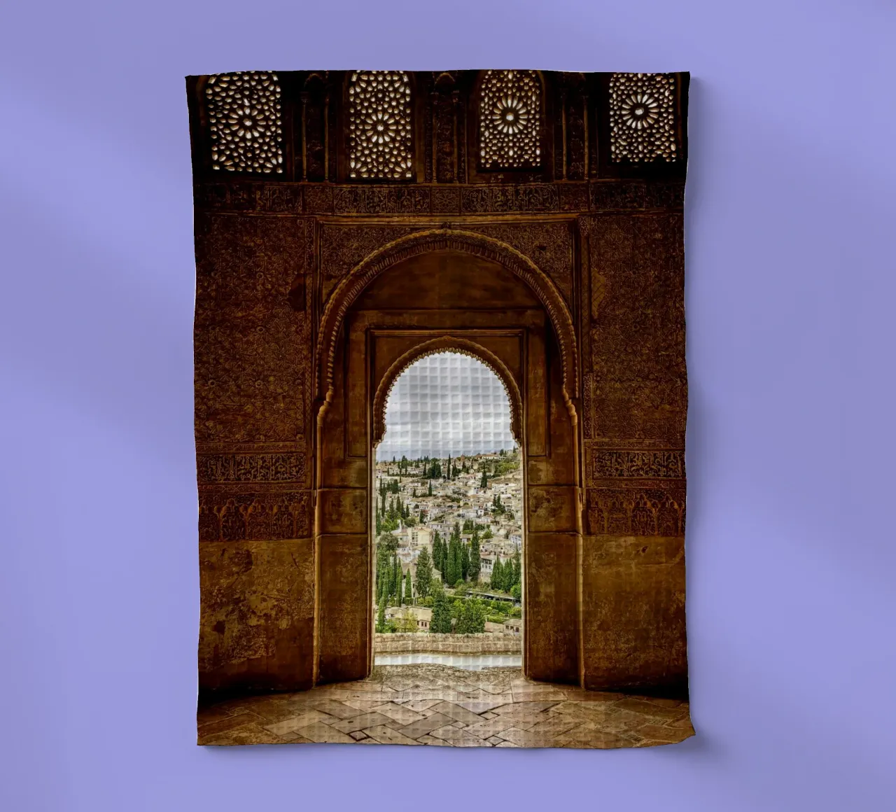 Vue sur le jardin du Generalife à travers les fenêtres de l'Alhambra torchon de Bilderwelt - Kunst für die Wand