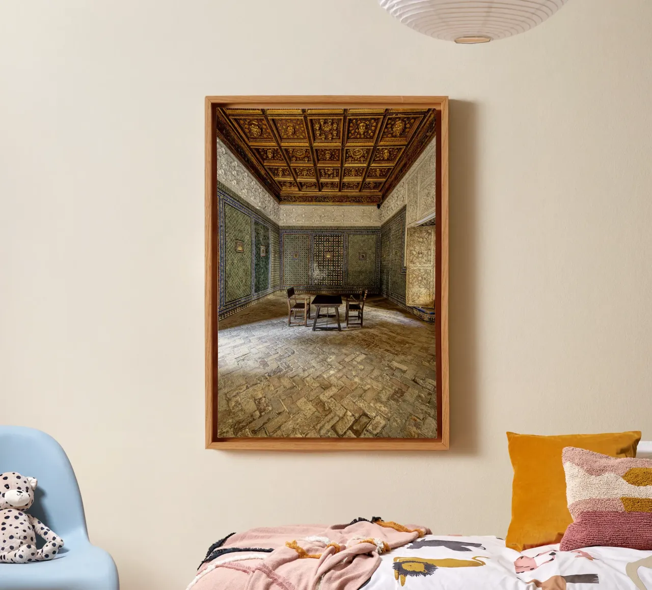 Camera mudéjar con piastrelle e soffitto in legno tela da Bilderwelt - Kunst für die Wand