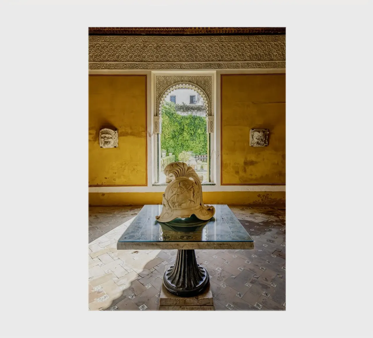 Interni storici con vista sul giardino diario da Bilderwelt - Kunst für die Wand