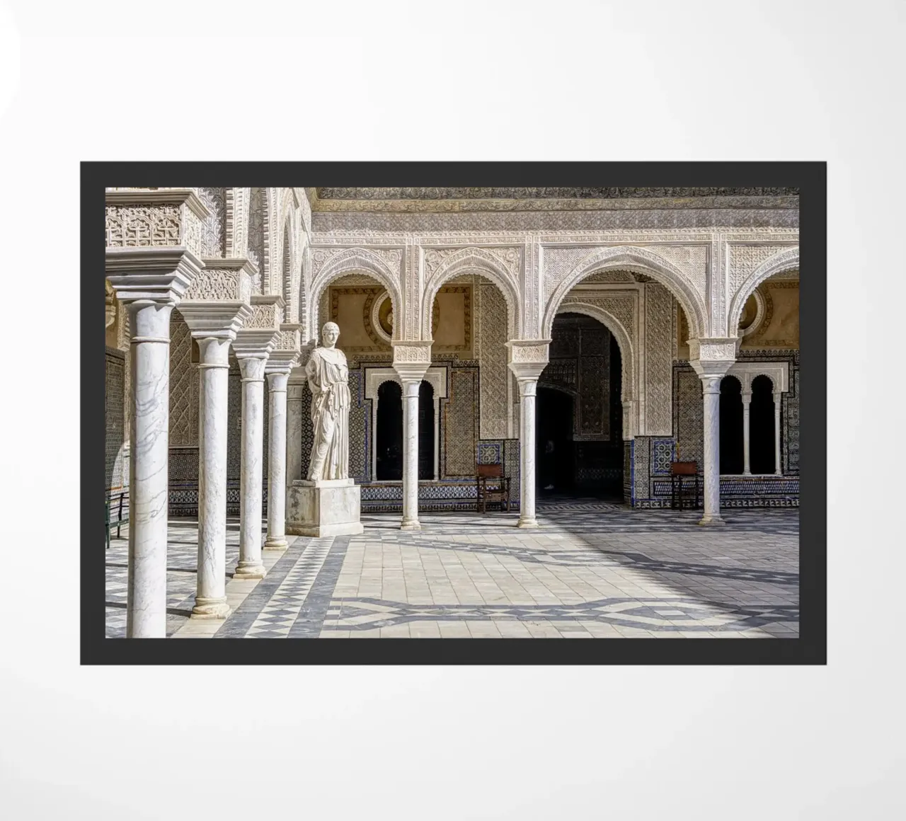 Mudéjar-Innenhof der Casa de Pilatos doormat by Bilderwelt - Kunst für die Wand