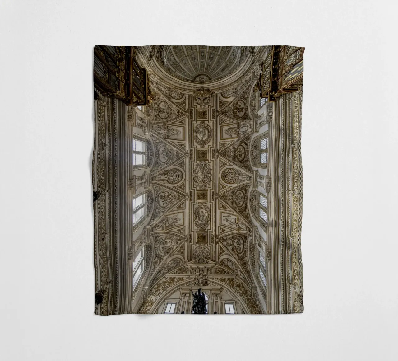 Baroque sacred architecture in the Mezquita fleece blanket by Bilderwelt - Kunst für die Wand