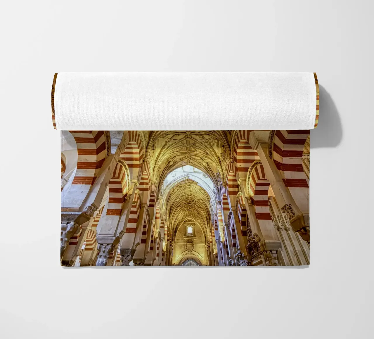 Archi moreschi nella moschea di Córdoba telo mare da Bilderwelt - Kunst für die Wand