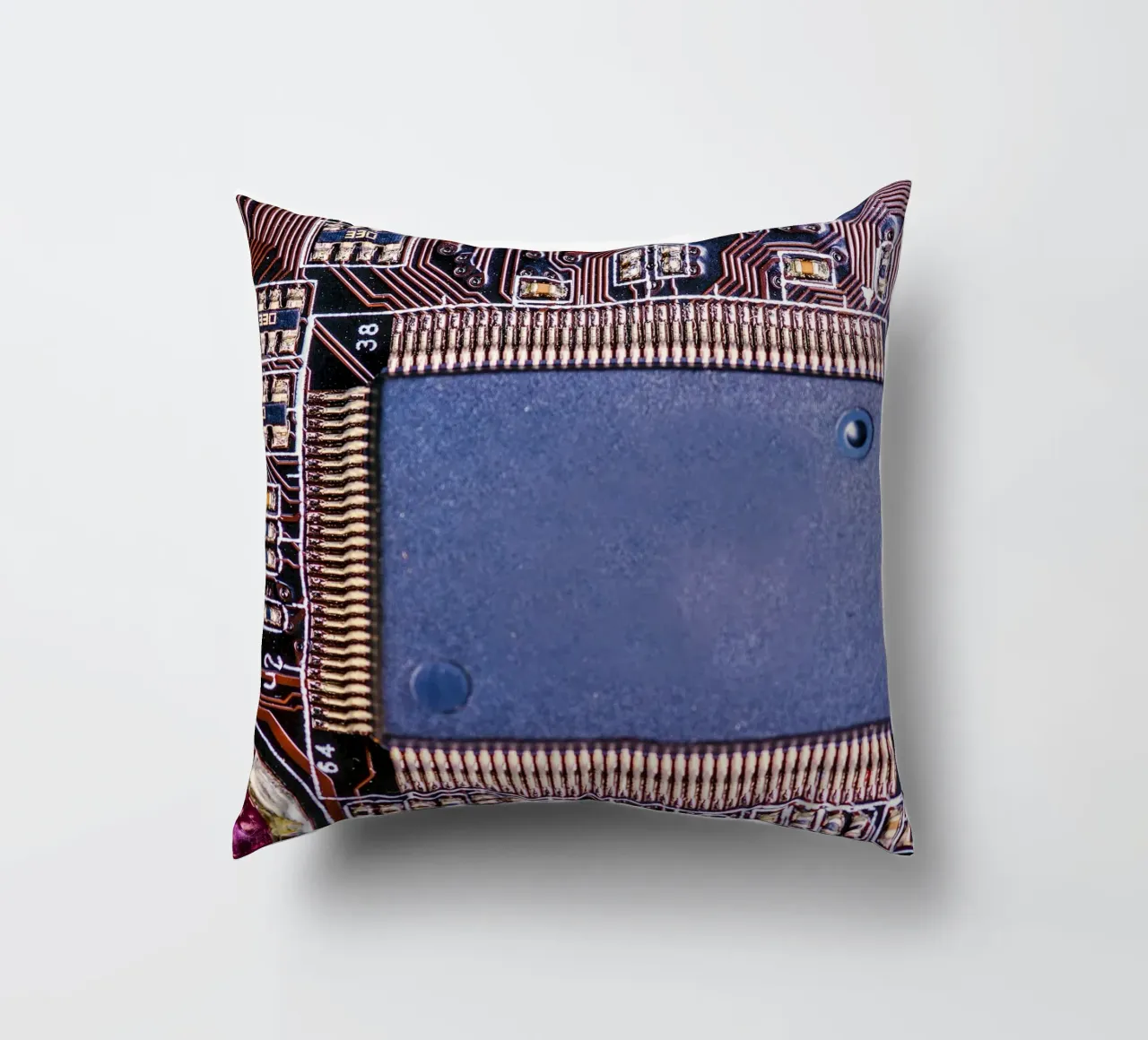 Microprocessor on printed circuit board in detail decorative cushion by Bilderwelt - Kunst für die Wand