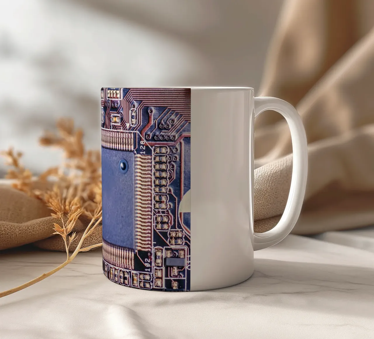 Microprocessor on printed circuit board in detail ceramic mug by Bilderwelt - Kunst für die Wand