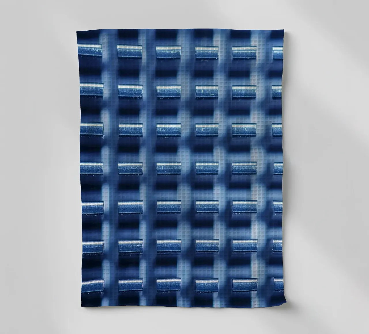 Structure métallique avec ailettes de refroidissement - vue macro torchon de Bilderwelt - Kunst für die Wand