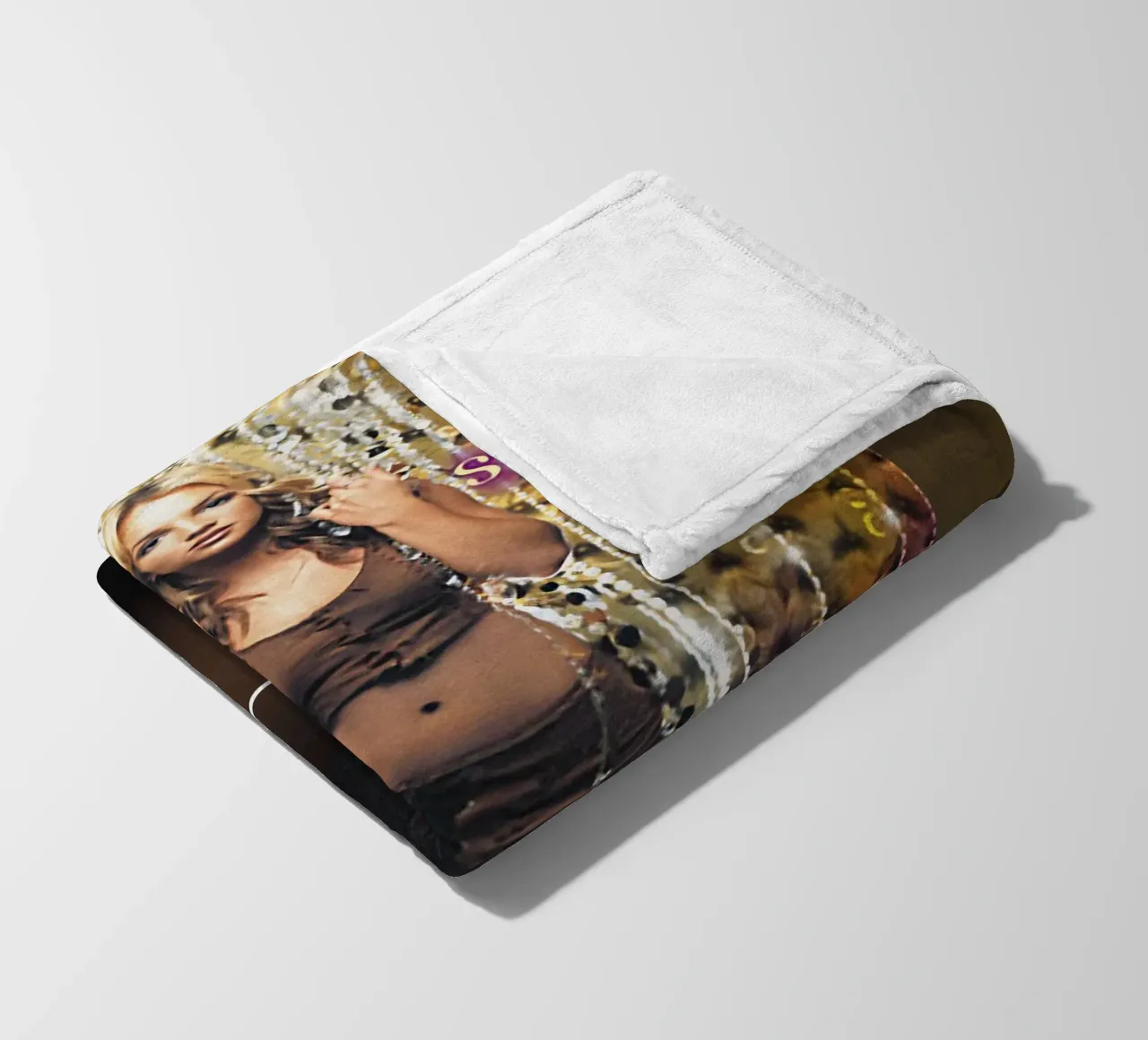 Oops!... I Did It Again by Britney Spears coperta in pile da DGUnder