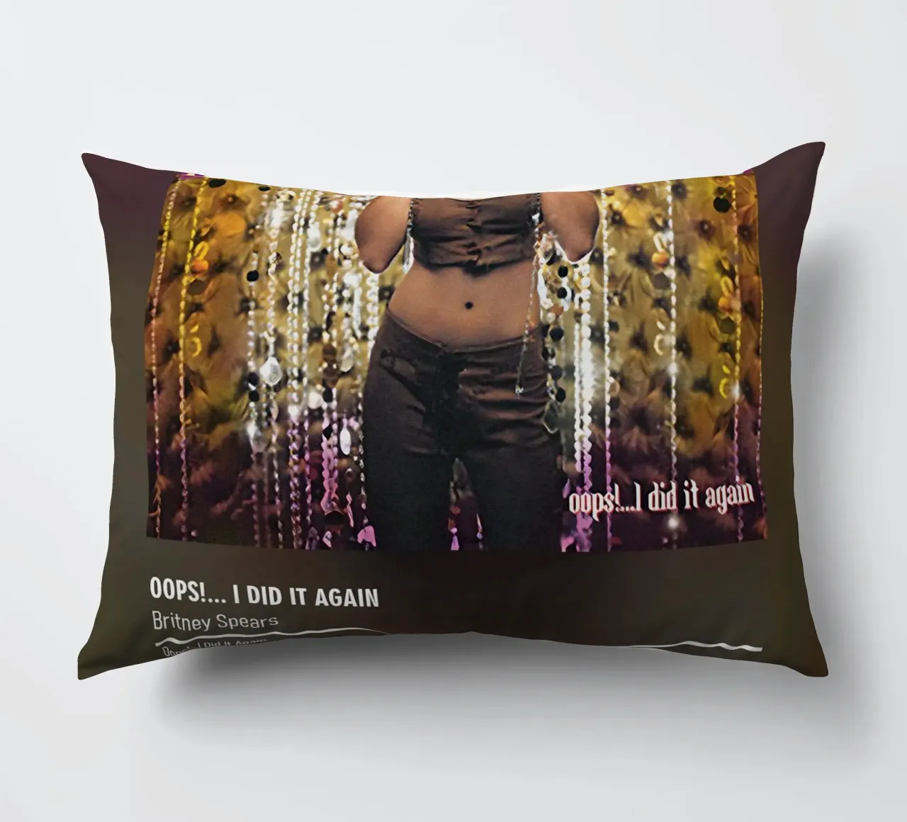 Oops!... I Did It Again by Britney Spears cuscino da DGUnder