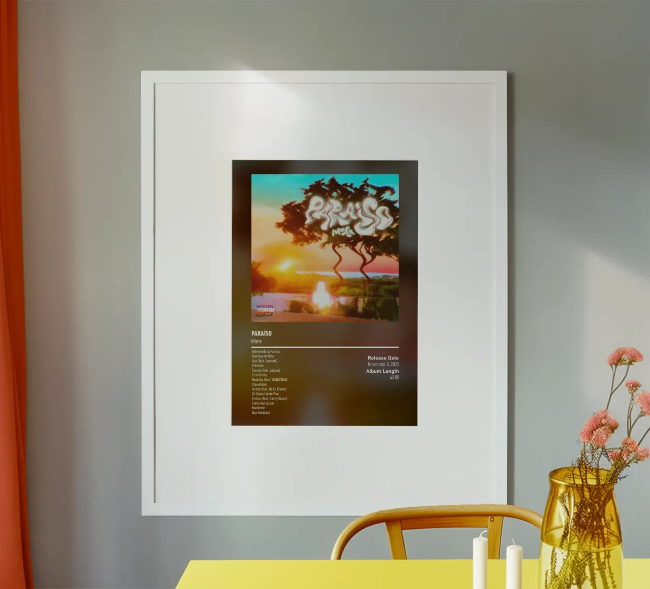 PARAÍSO (2022) Mora poster con telaio in alluminio da DGUnder