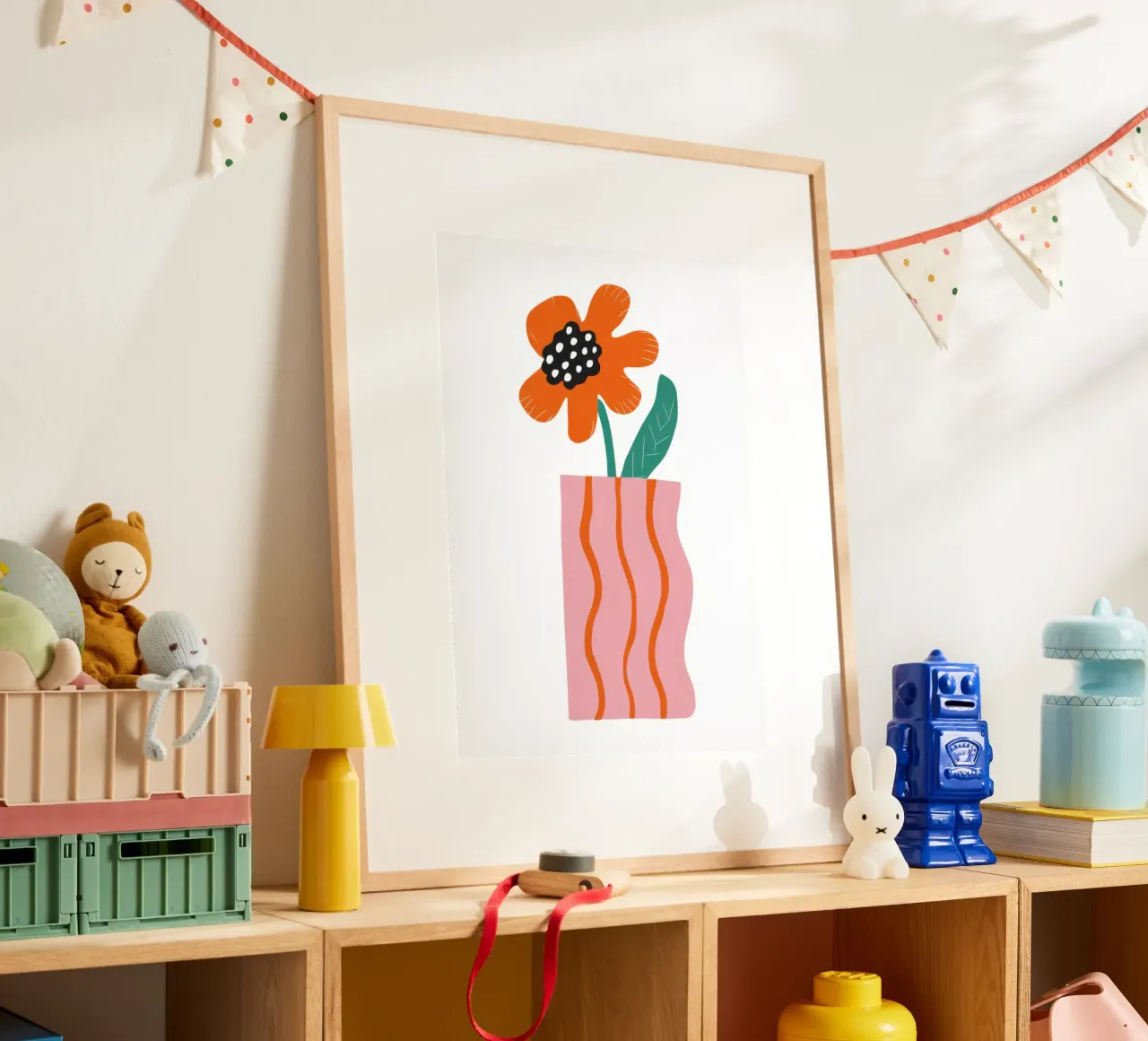 Fiore ondulato rosato poster con telaio in plastica da Rain Balance