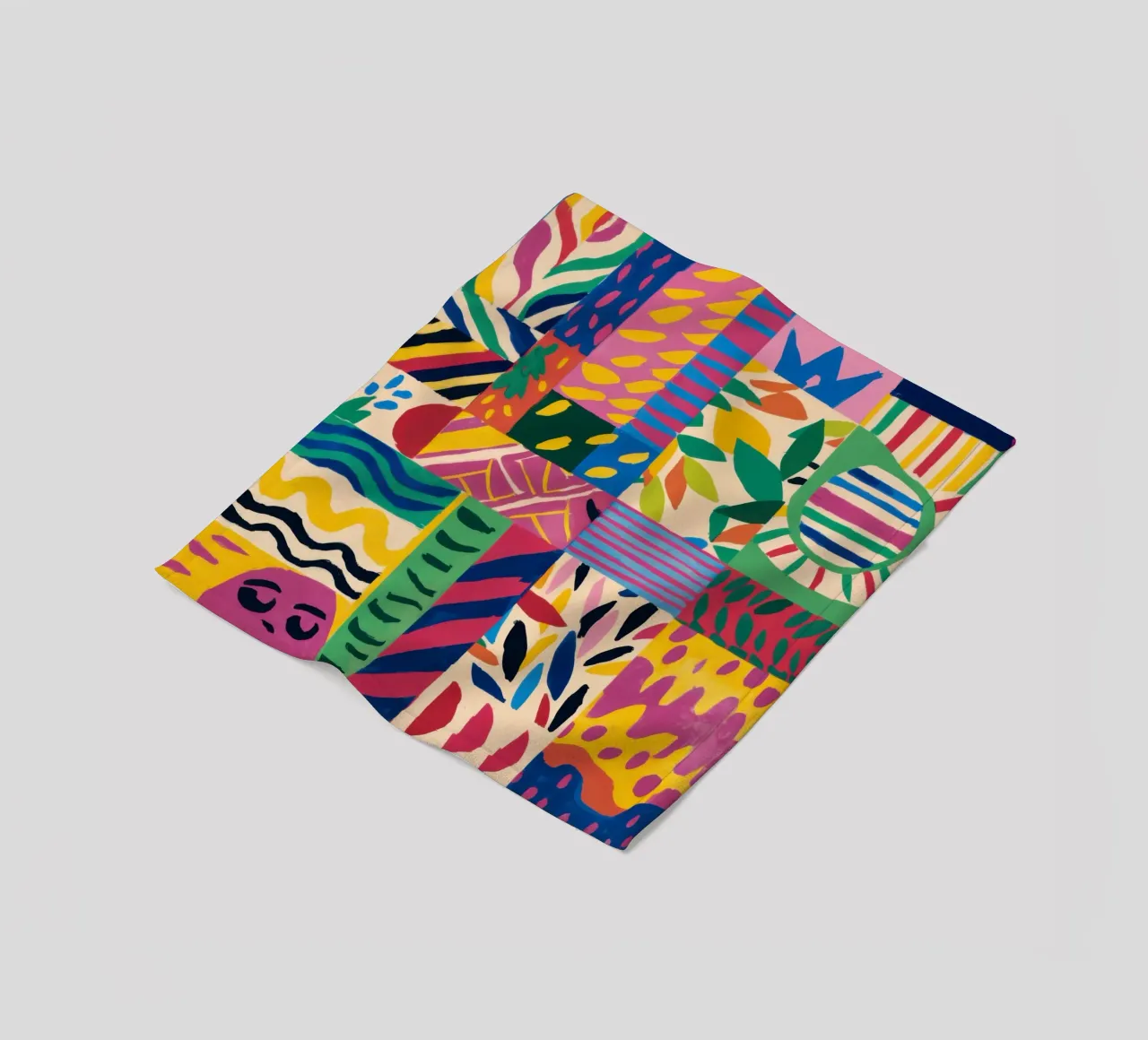 Fröhliches Muster Patchwork Fleecedecke von Monuments Fire