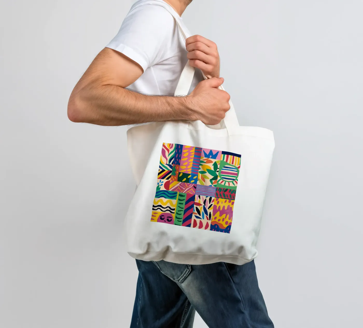 Joyful Pattern Patchwork Jutebeutel von Monuments Fire