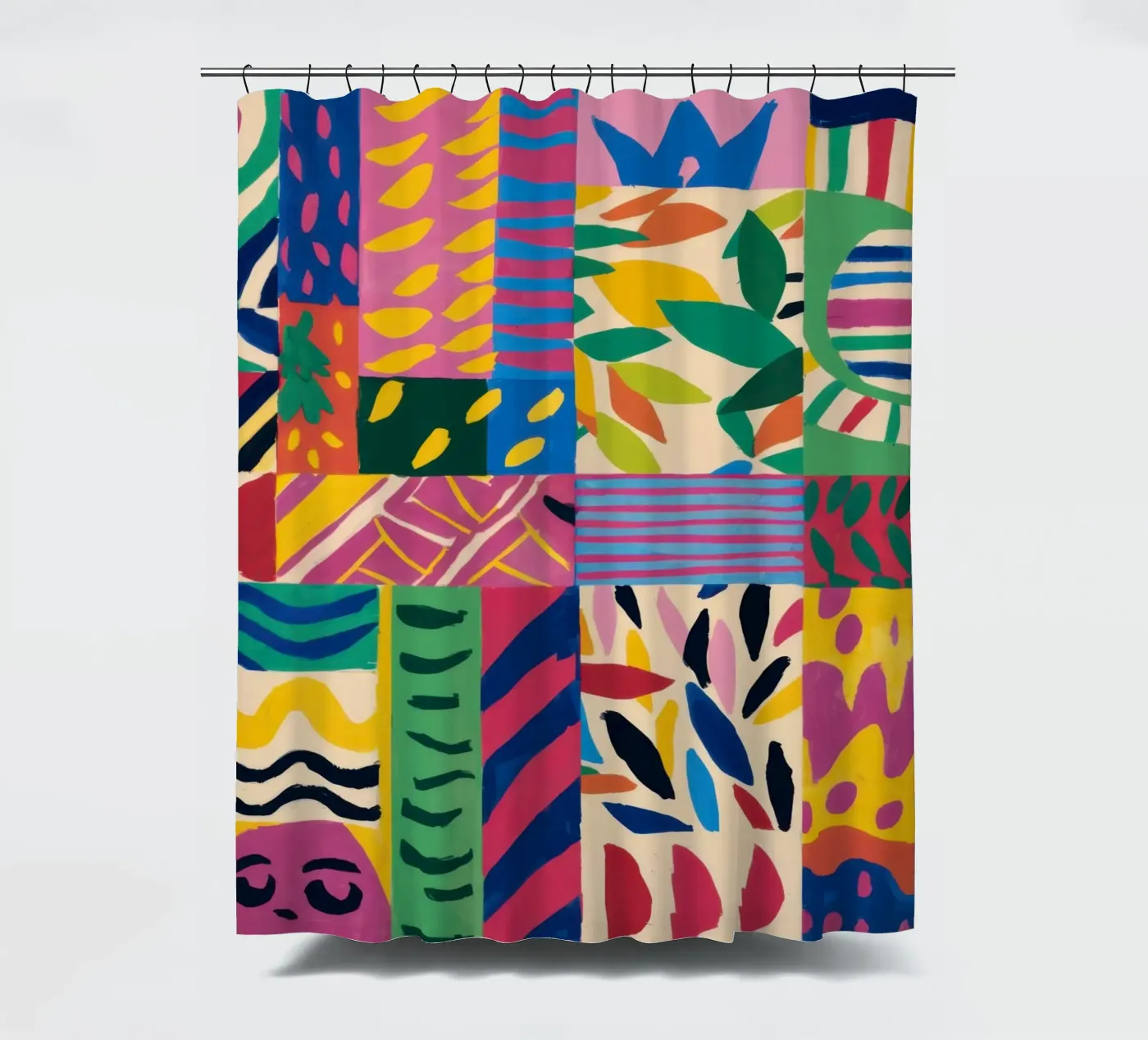 Vrolijk patroon patchwork douchegordijn van Monuments Fire