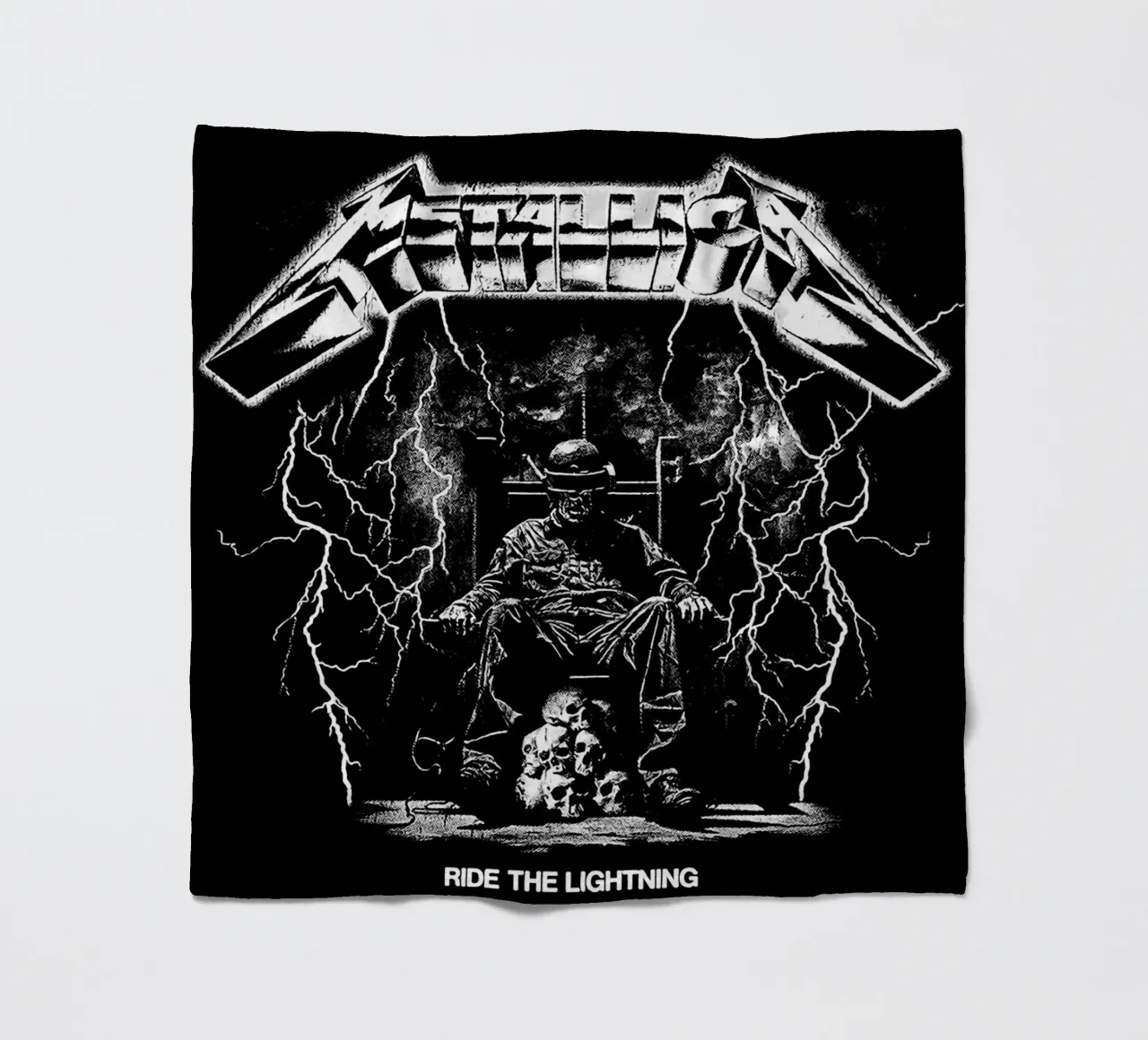 Ride The Lightning metallichead in bianco e nero coperta in pile da music soul