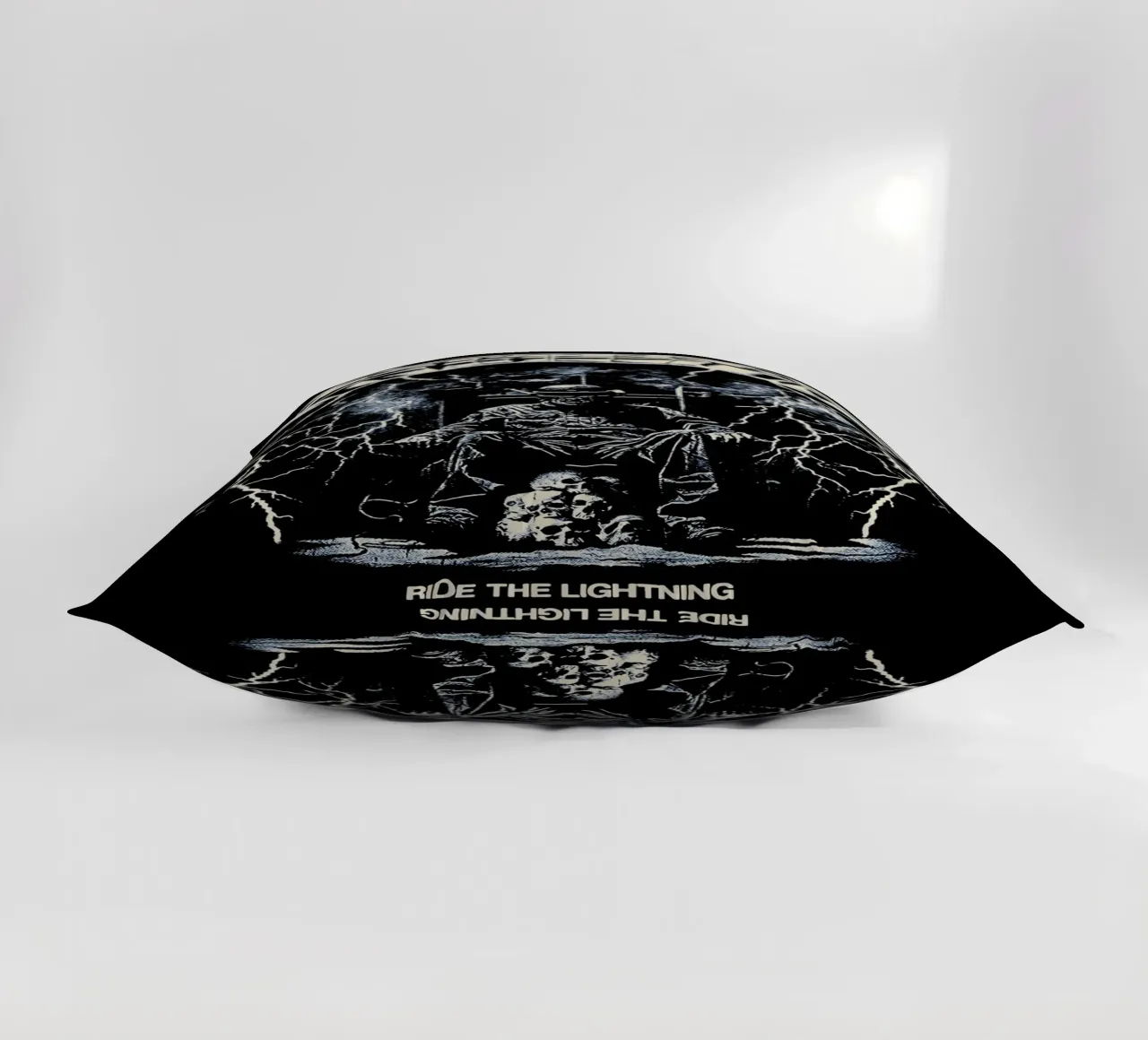 Ride The Lightning metallichead cuscino da music soul
