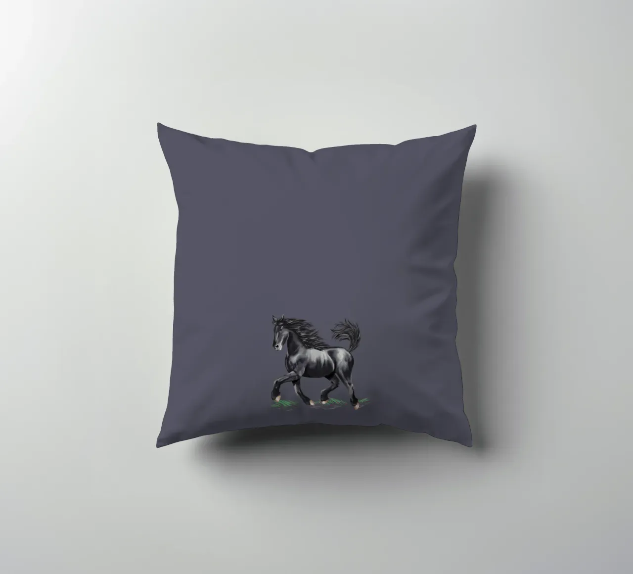 Cavallo frisone cuscino da Moonlit Illustrations