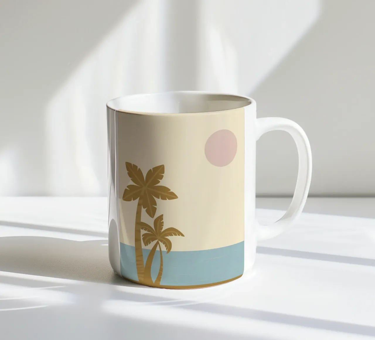 Silhouette di palma minimalista tazza in ceramica da Reds Jays