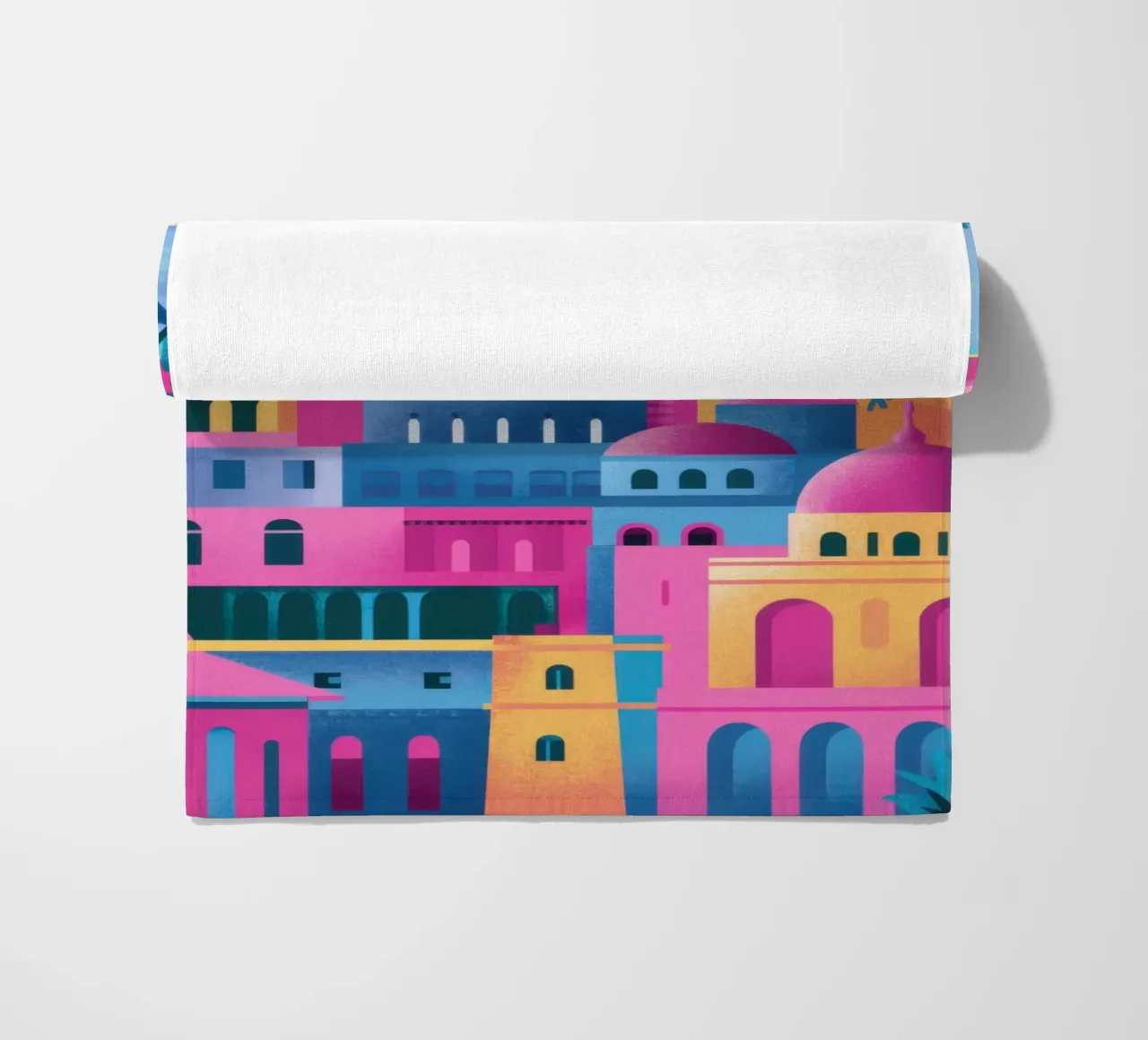 Paesaggio urbano a cupola fucsia telo mare da Reds Jays