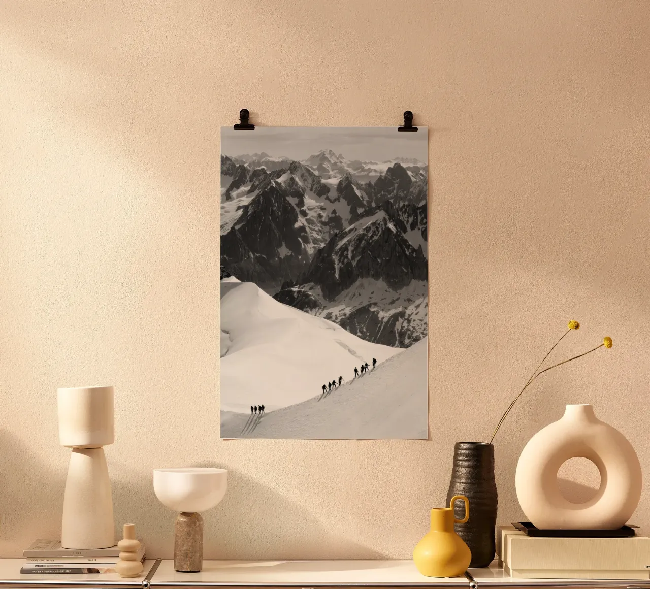 Scalatori sulle montagne innevate del massiccio del Monte Bianco carta hahnemühle da vintgeseyn